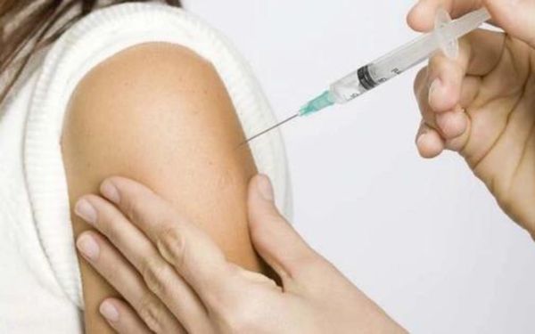 Tiêm phòng vaccine ngừa HPV theo lịch của bác sĩ giúp phòng ngừa tốt bệnh lý này