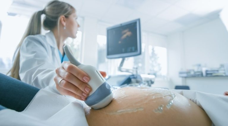 Bầu đi siêu âm nhiều có sao không
