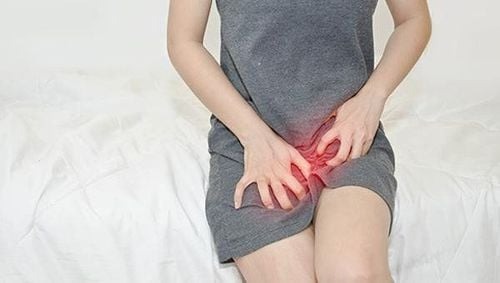 ngứa rát vùng kín