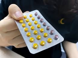thuốc tránh thai hàng ngày
