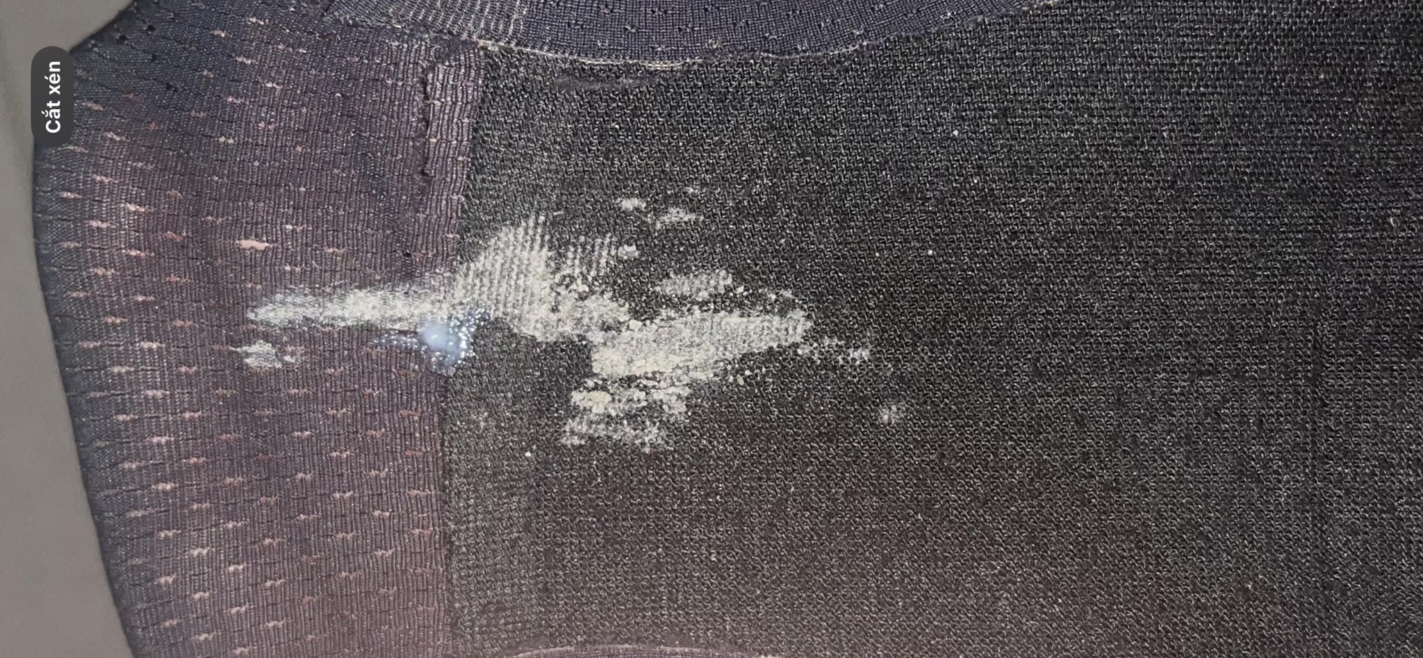 Quần lót dính cặn trắng đục có sao không? 2 Hình ảnh do khách hàng ẩn danh cung cấp